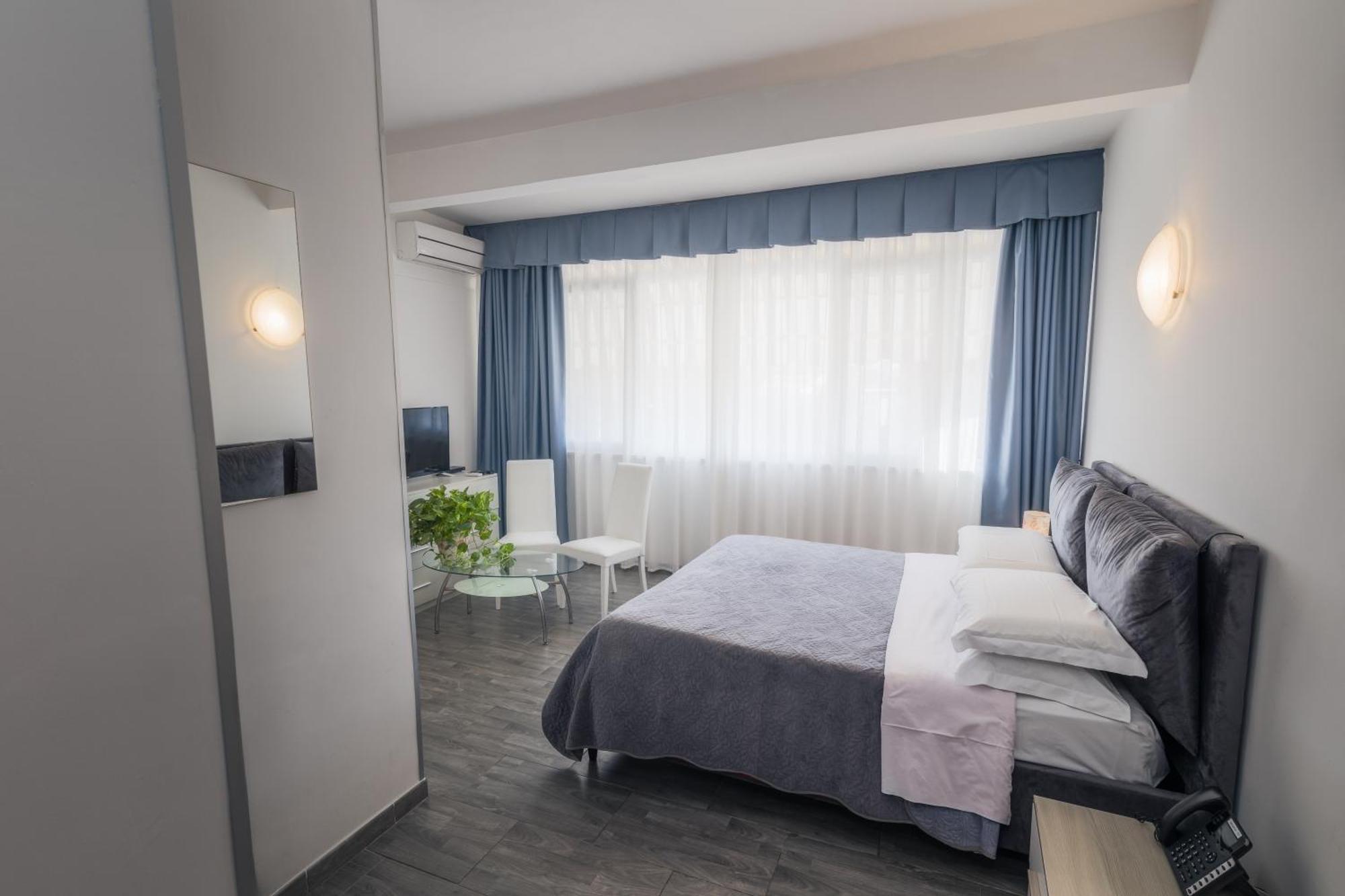 Hotel Giulietta E Romeo Casal Palocco Dış mekan fotoğraf