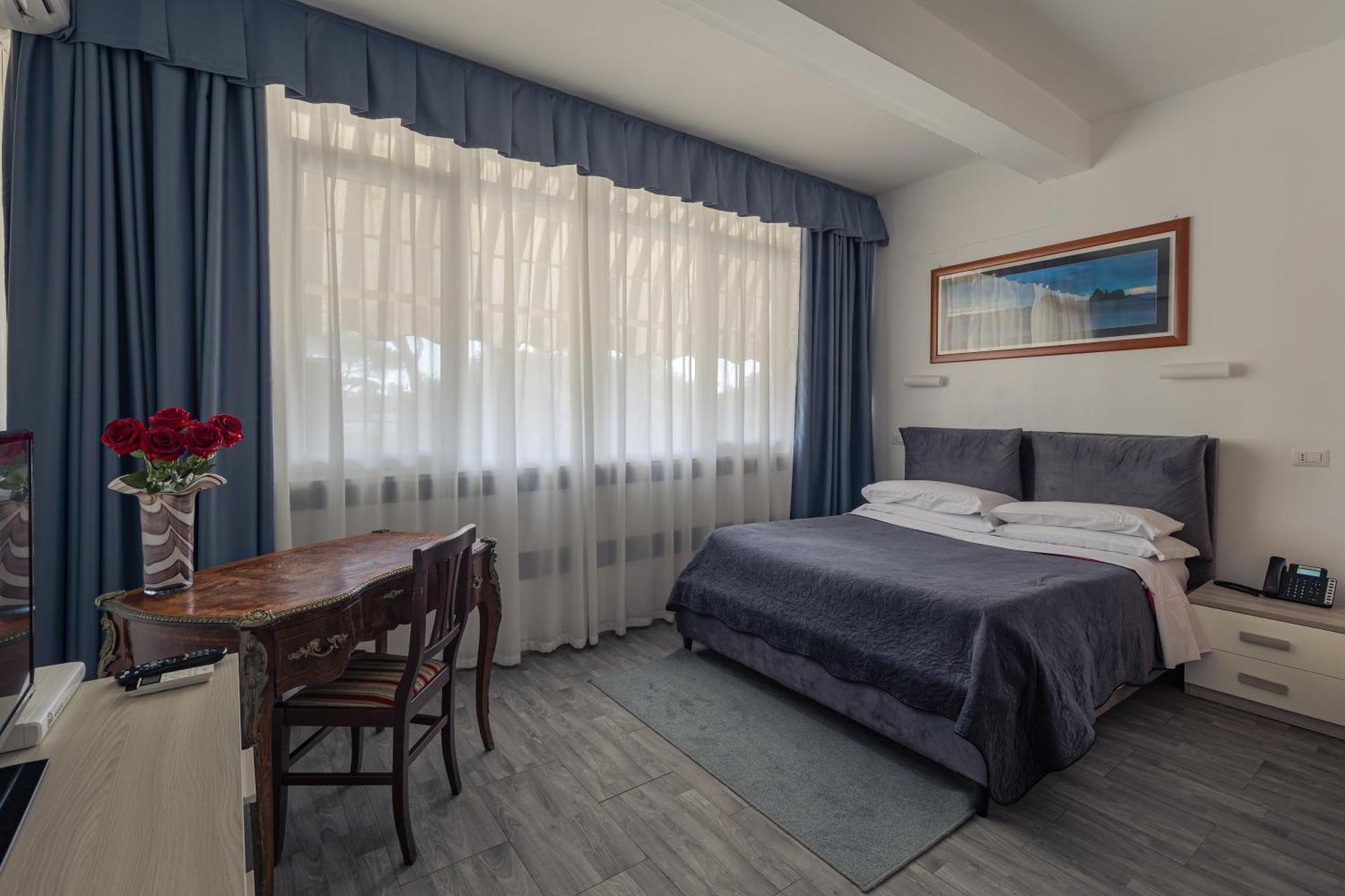 Hotel Giulietta E Romeo Casal Palocco Dış mekan fotoğraf